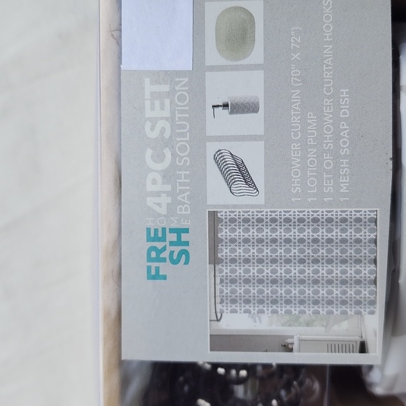 Fresh Home 4pc Bath Accessory Set - Picture 2 of 4